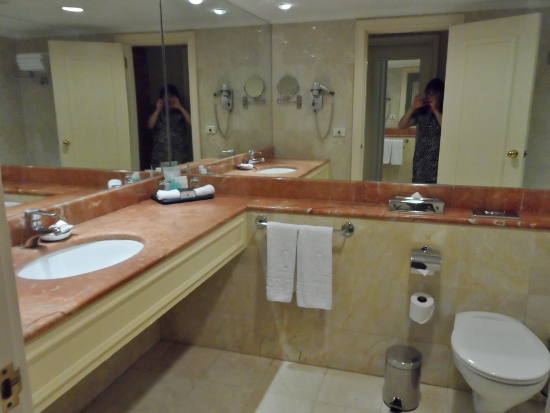 Intercontinental David Tel Aviv King Bathroom