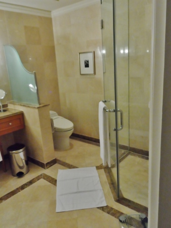 Le Meridien Kuala Lumpur Club Suite Shower