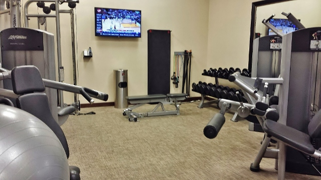 Grand Hyatt Denver Fitness Center & Pool Weight Machines