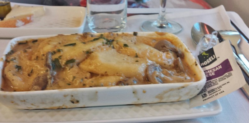 Iberia business class review jfk-mad ravioli dinner entree