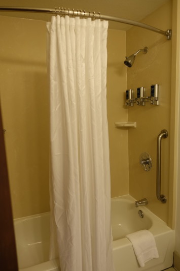 Four Points Portland East guest room shower