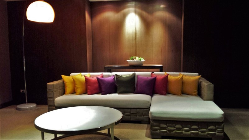 Thai First Class Lounge Bangkok new seating
