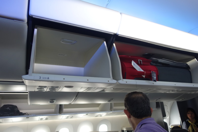 american airlines business class 787 ord-nrt overhead space