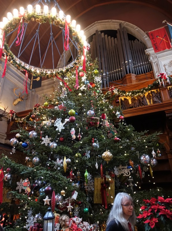 Biltmore Estate Christmas organ